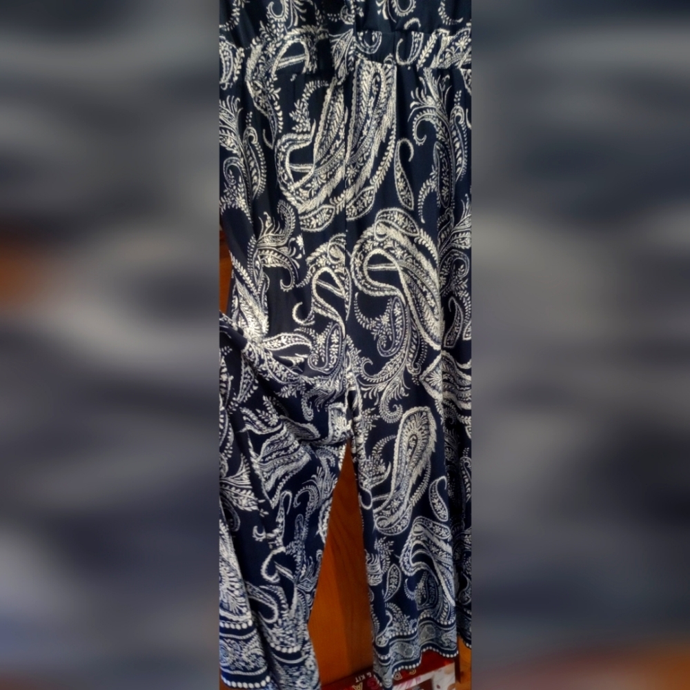Sandra Darren Jumpsuit NWT 1X - Picture 7 of 8